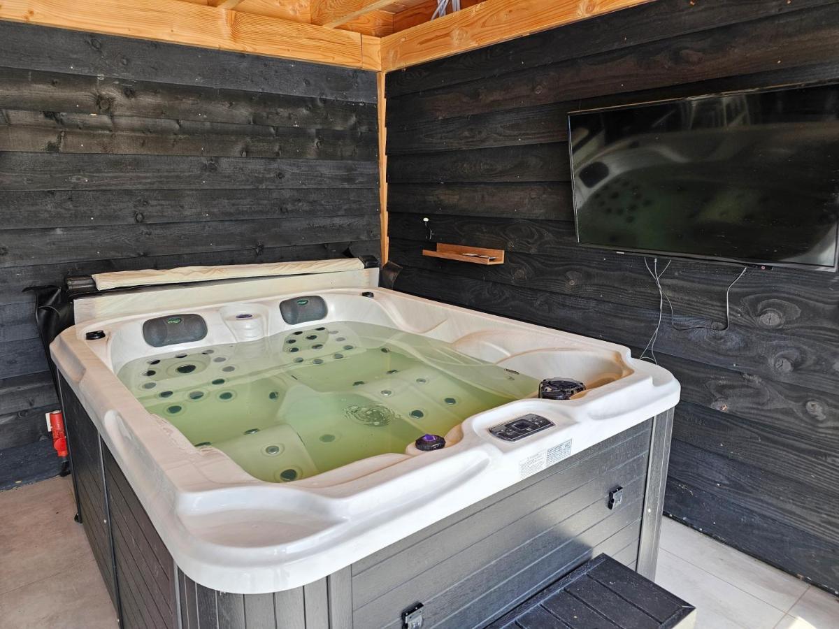 Ham Annex Met Prive Jacuzzi Villa Almelo Exterior photo